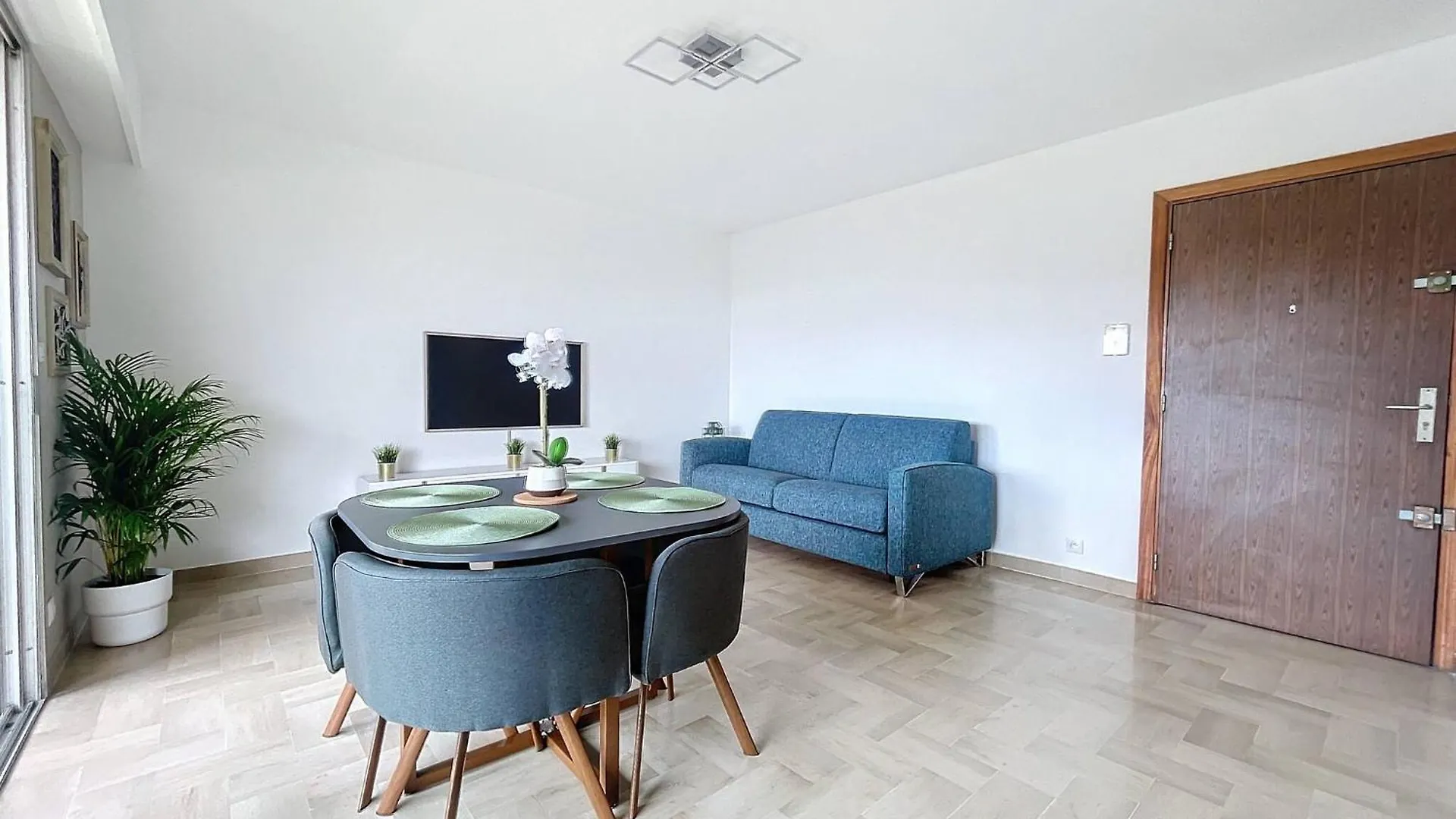 Apartment Juan Les Pins Studio Detente Vacances & Mer